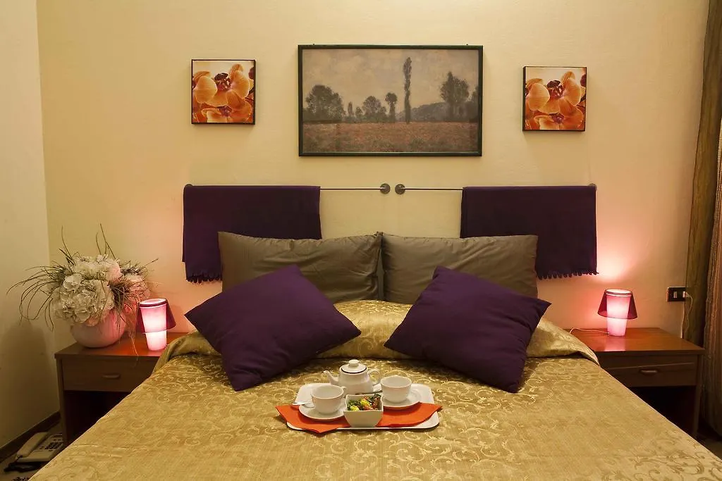 Hotel Centro Campi Bisenzio 3*,